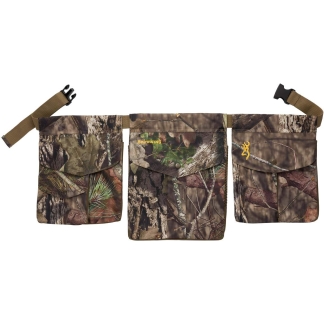 Camouflage hunting belt with three attached pockets and an adjustable strap. The middle pouch features a Browning logo.